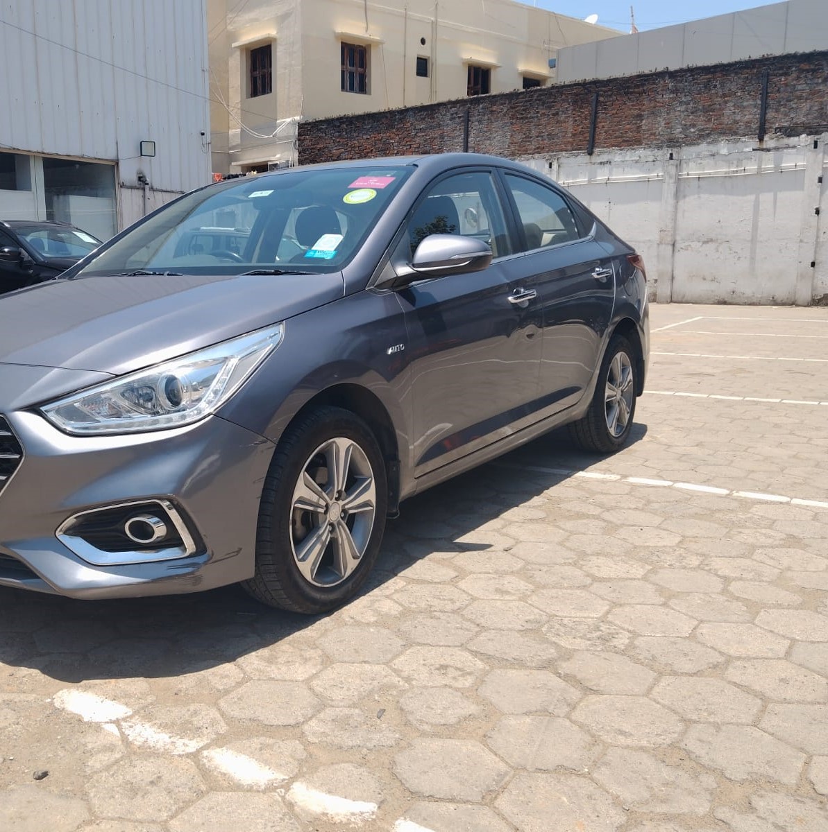 Hyundai Verna(2017-2020) 1.6 Vtvt Sx O